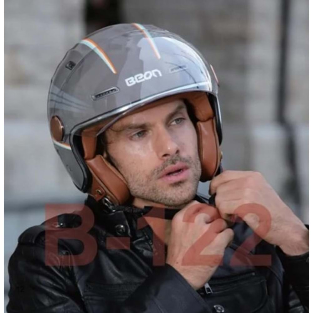 HELMET DELUX (B-122 )